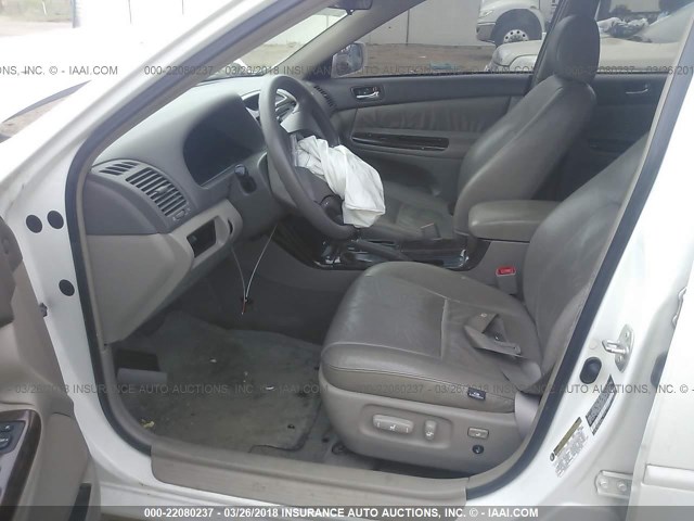 4T1BE32K66U651012 - 2006 TOYOTA CAMRY LE/XLE/SE WHITE photo 5
