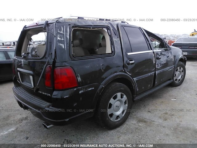 5LMFU27575LJ17519 - 2005 LINCOLN NAVIGATOR BLACK photo 4