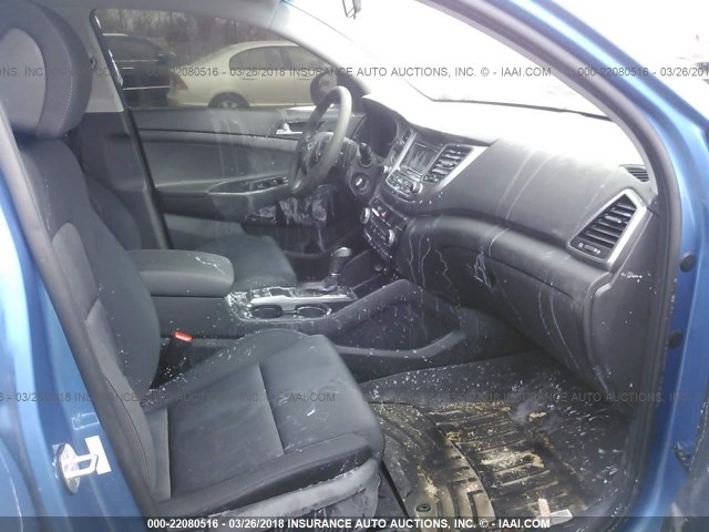 KM8J3CA49HU469750 - 2017 HYUNDAI TUCSON LIMITED/SPORT AND ECO/SE BLUE photo 5