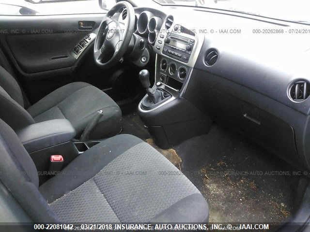 2T1KR32E37C677858 - 2007 TOYOTA COROLLA MATRIX XR GRAY photo 5