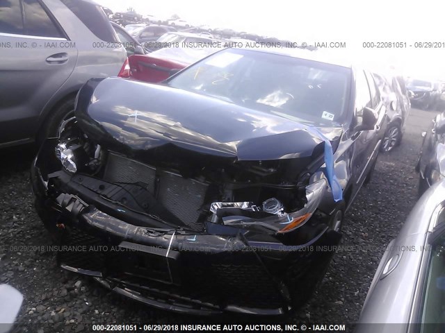 4T1BF1FKXHU419222 - 2017 TOYOTA CAMRY LE/XLE/SE/XSE BLACK photo 2