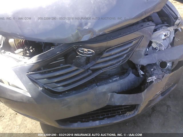 4T4BE46K89R108240 - 2009 TOYOTA CAMRY SE/LE/XLE GRAY photo 6