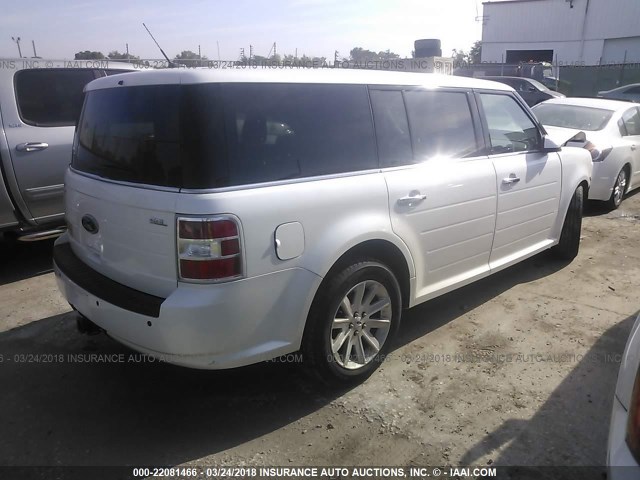 2FMGK5CCXCBD12319 - 2012 FORD FLEX SEL WHITE photo 4