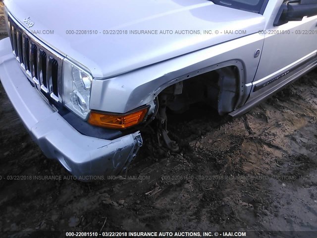 1J8HG48N18C190707 - 2008 JEEP COMMANDER SPORT SILVER photo 6