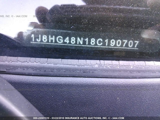 1J8HG48N18C190707 - 2008 JEEP COMMANDER SPORT Silber Foto 9