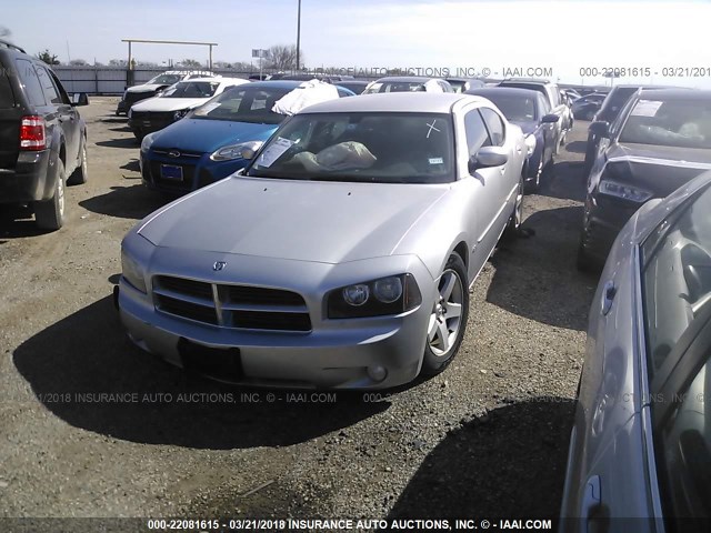 2B3CA3CV0AH168027 - 2010 DODGE CHARGER SXT SILVER photo 2