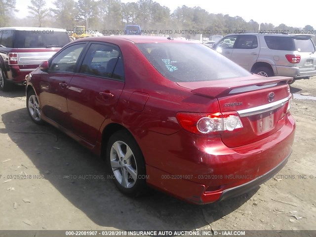 2T1BU4EE2CC817697 - 2012 TOYOTA COROLLA S/LE RED photo 3