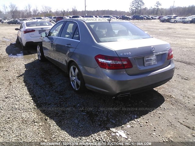 WDDHF8HBXAA196312 - 2010 MERCEDES-BENZ E 350 4MATIC GRAY photo 3