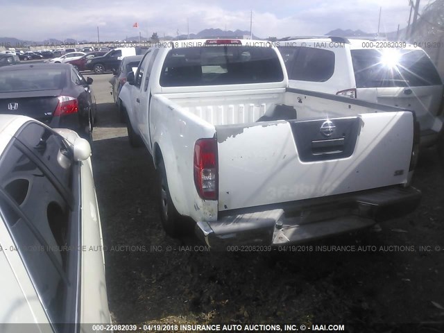 1N6BD0CT7BC415284 - 2011 NISSAN FRONTIER S/SV WHITE photo 3
