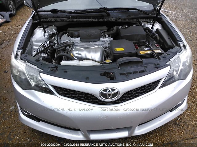 4T1BF1FK2CU503527 - 2012 TOYOTA CAMRY SE/LE/XLE SILVER photo 10