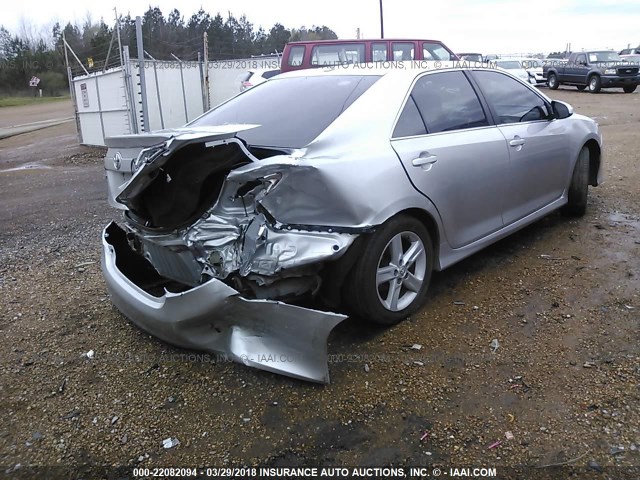 4T1BF1FK2CU503527 - 2012 TOYOTA CAMRY SE/LE/XLE SILVER photo 4