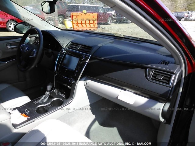 4T1BK1FK7HU581210 - 2017 TOYOTA CAMRY XSE/XLE Qırmızı foto 5