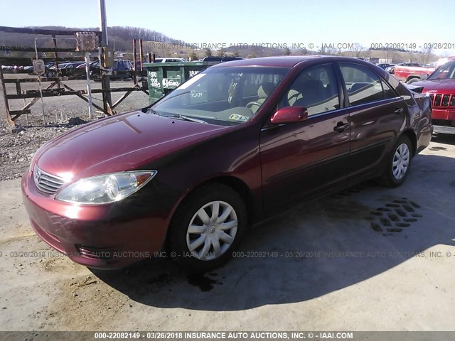 4T1BE30K95U075143 - 2005 TOYOTA CAMRY LE/XLE/SE BLACK photo 2