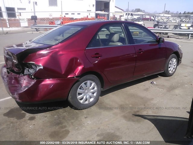 4T1BE32K95U102208 - 2005 TOYOTA CAMRY LE/XLE/SE RED photo 4