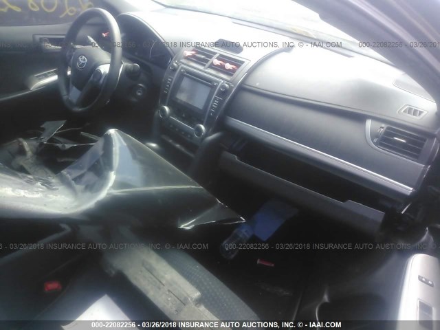 4T1BF1FK8EU457091 - 2014 TOYOTA CAMRY L/SE/LE/XLE 黑色 照片 5