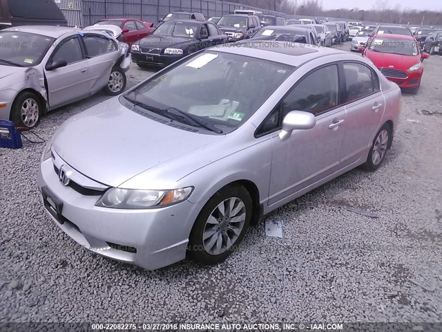 2HGFA1F98AH504684 - 2010 HONDA CIVIC EXL ვერცხლისფერი ფოტო 2