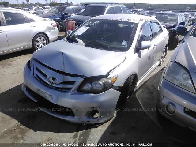 2T1BU4EE6BC630736 - 2011 TOYOTA COROLLA S/LE SILVER photo 2