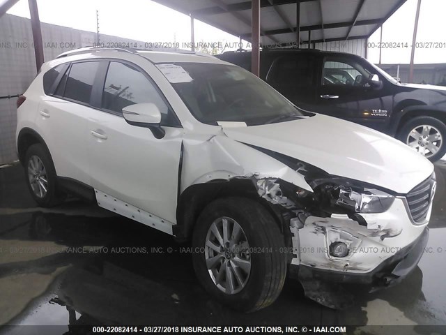 JM3KE2CY6G0655188 - 2016 MAZDA CX-5 TOURING Белый фото 1