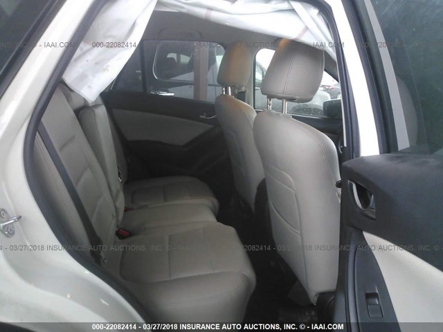 JM3KE2CY6G0655188 - 2016 MAZDA CX-5 TOURING Белый фото 8