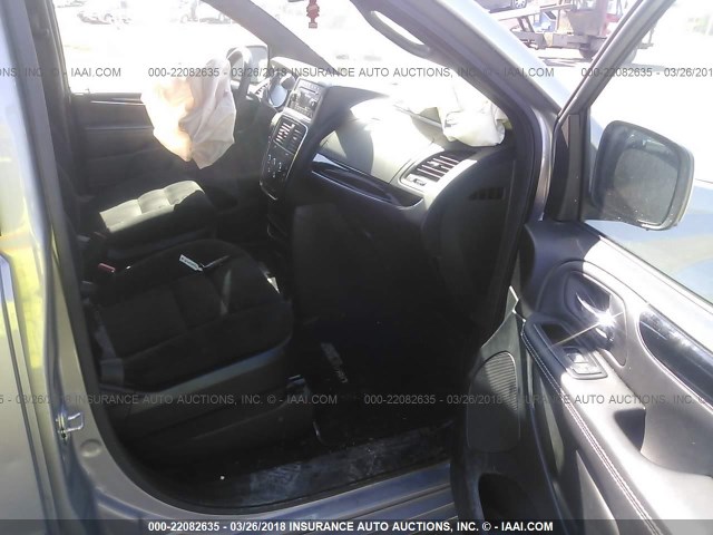 2C4RDGBGXFR684245 - 2015 DODGE GRAND CARAVAN SE BLACK photo 5