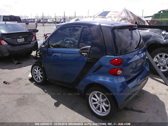 WMEEJ31X29K260094 - 2009 SMART FORTWO PURE/PASSION BLUE photo 3