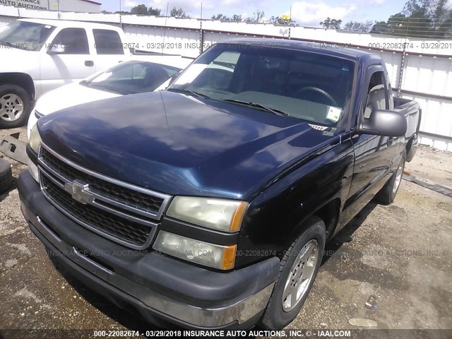 3GCEC14X17G182470 - 2007 CHEVROLET SILVERADO C1500 CLASSIC BLUE photo 2