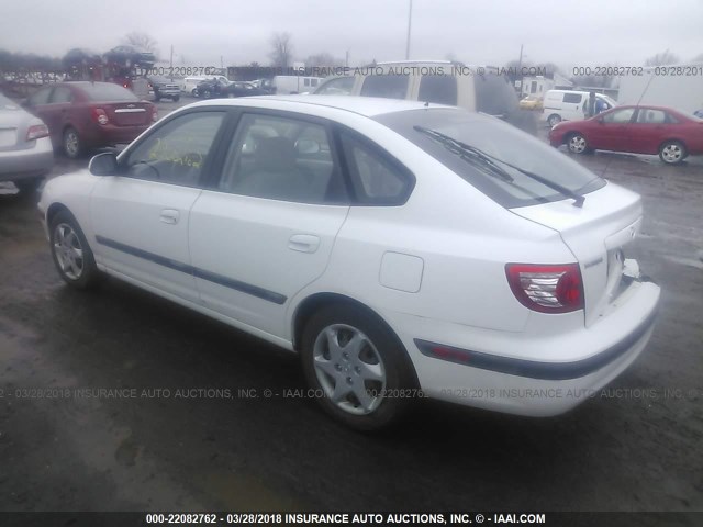 KMHDN56D35U165966 - 2005 HYUNDAI ELANTRA GLS/GT WHITE photo 3