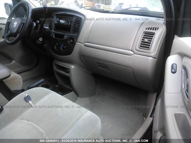 4F2YU08111KM55398 - 2001 MAZDA TRIBUTE LX/ES 棕色 照片 5