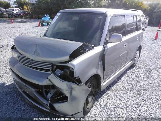 JTLKT324464111738 - 2006 TOYOTA SCION XB ვერცხლისფერი ფოტო 2