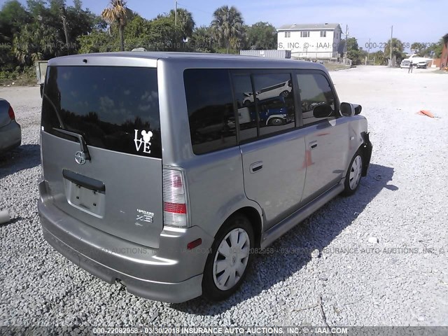 JTLKT324464111738 - 2006 TOYOTA SCION XB SILVER photo 4