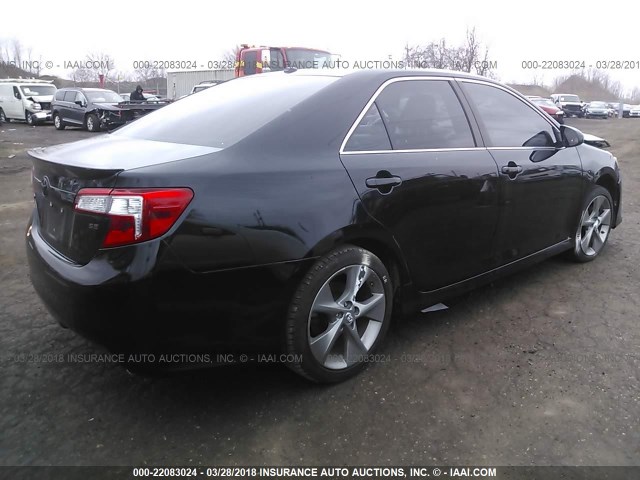 4T1BK1FK6CU012888 - 2012 TOYOTA CAMRY SE/XLE BLACK photo 4