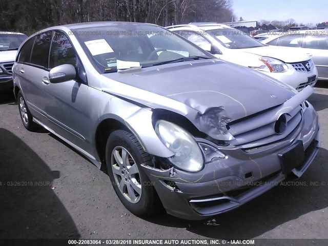 4JGCB65E26A024331 - 2006 MERCEDES-BENZ R 350 GRAY photo 1