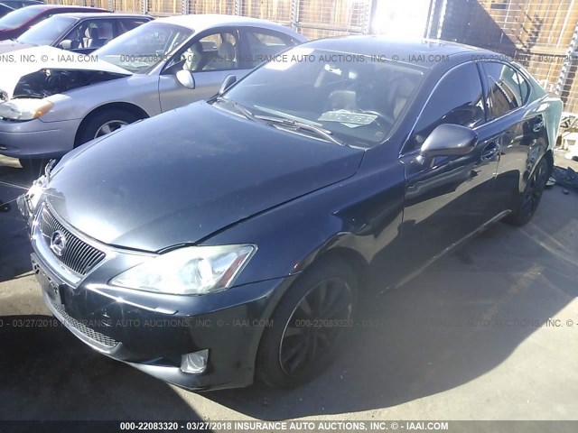 JTHCK262575014936 - 2007 LEXUS IS 250 GRAY photo 2