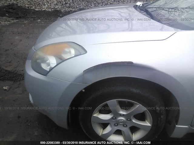 1N4CL21E48C148582 - 2008 NISSAN ALTIMA HYBRID SILVER photo 6