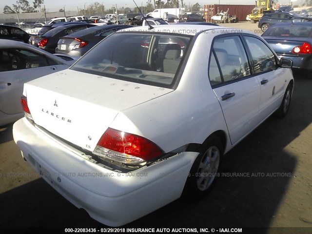 JA3AJ26EX2U012313 - 2002 MITSUBISHI LANCER ES WHITE photo 4