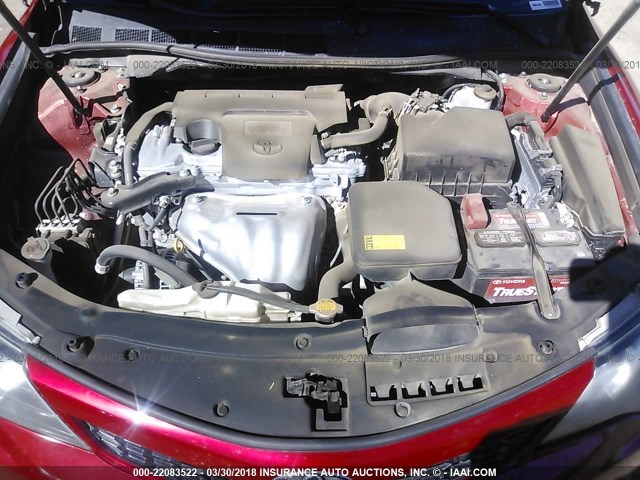 4T1BF1FK5CU622947 - 2012 TOYOTA CAMRY SE/LE/XLE Красный фото 10