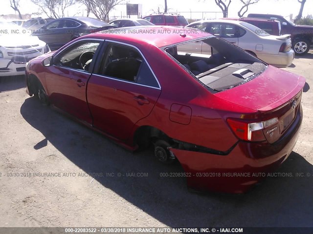 4T1BF1FK5CU622947 - 2012 TOYOTA CAMRY SE/LE/XLE Красный фото 3