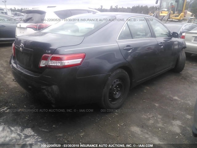 4T1BF3EK5BU744039 - 2011 TOYOTA CAMRY SE/LE/XLE GRAY photo 4