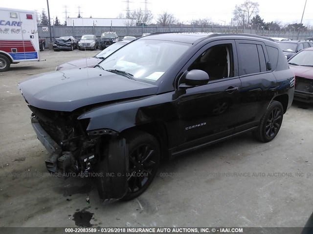 1C4NJDEB0CD686073 - 2012 JEEP COMPASS LATITUDE Schwarz Foto 2