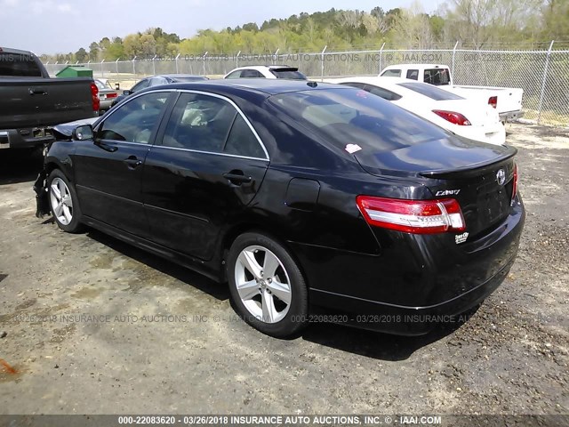 4T1BF3EKXBU227609 - 2011 TOYOTA CAMRY SE/LE/XLE BLACK photo 3