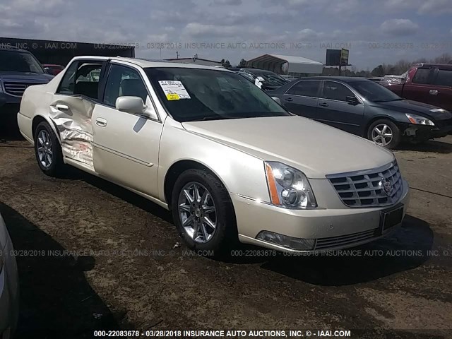 1G6KD5E67BU113899 - 2011 CADILLAC DTS LUXURY COLLECTION WHITE photo 1