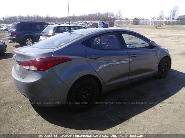 5NPDH4AE5DH331290 - 2013 HYUNDAI ELANTRA GLS/LIMITED ნაცრისფერი ფოტო 4