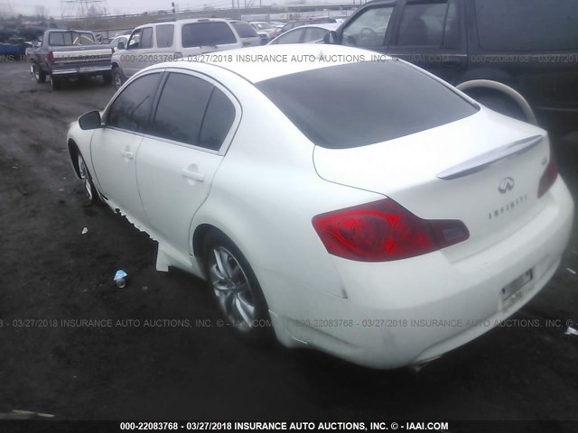 JNKCV61E39M310014 - 2009 INFINITI G37 JOURNEY/SPORT WHITE photo 3