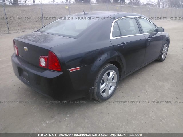 1G1ZB5E14BF379755 - 2011 CHEVROLET MALIBU LS შავი ფოტო 4
