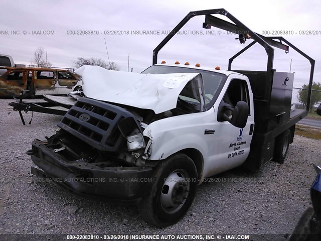 1FDWF36586EC66712 - 2006 FORD F350 SUPER DUTY WHITE photo 2