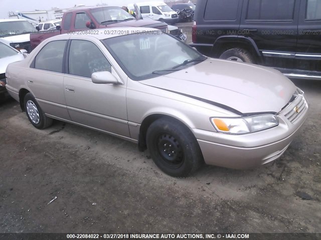 4T1BG22K9VU816196 - 1997 TOYOTA CAMRY CE/LE/XLE ოქროსფერი ფოტო 1