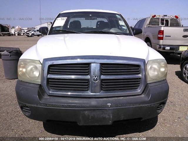 1D7HE28K86S702043 - 2006 DODGE DAKOTA QUAD/ST WHITE photo 6