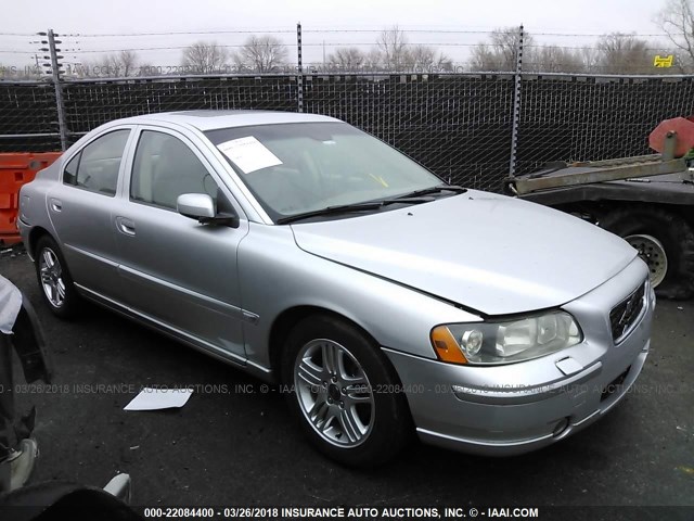 YV1RS592262534997 - 2006 VOLVO S60 2.5T SILVER photo 1