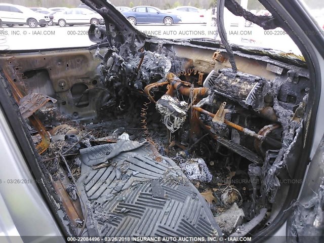 4F2YU091X1KM36492 - 2001 MAZDA TRIBUTE LX/ES 银色 照片 5