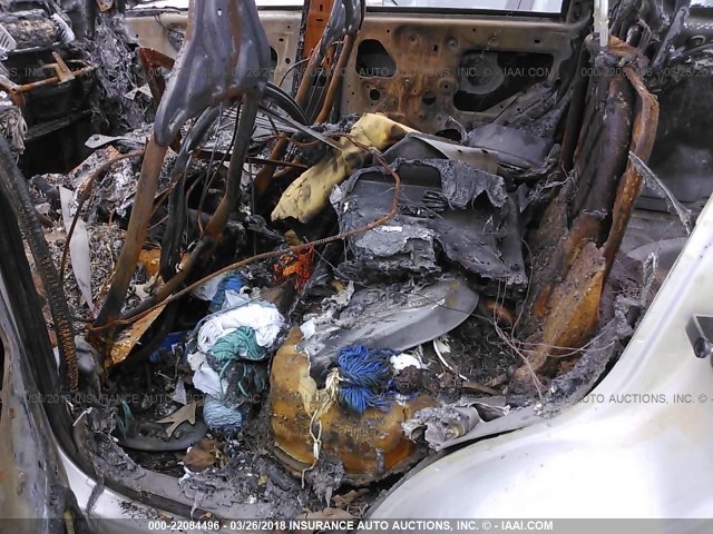 4F2YU091X1KM36492 - 2001 MAZDA TRIBUTE LX/ES 银色 照片 8